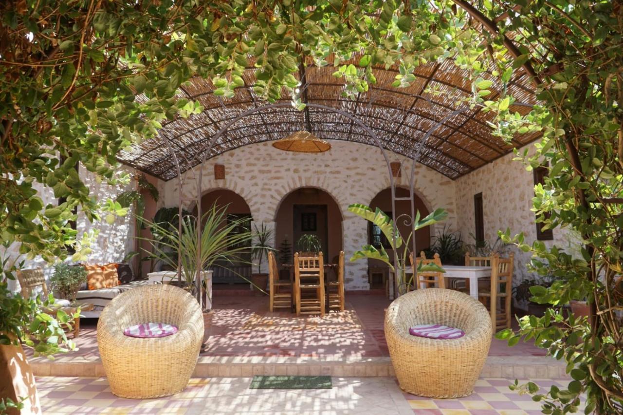 Riad Sanam As-Sawíra Exteriér fotografie